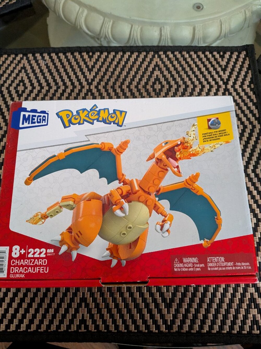 NIB MEGA Pokémon Charizard Building Block Set